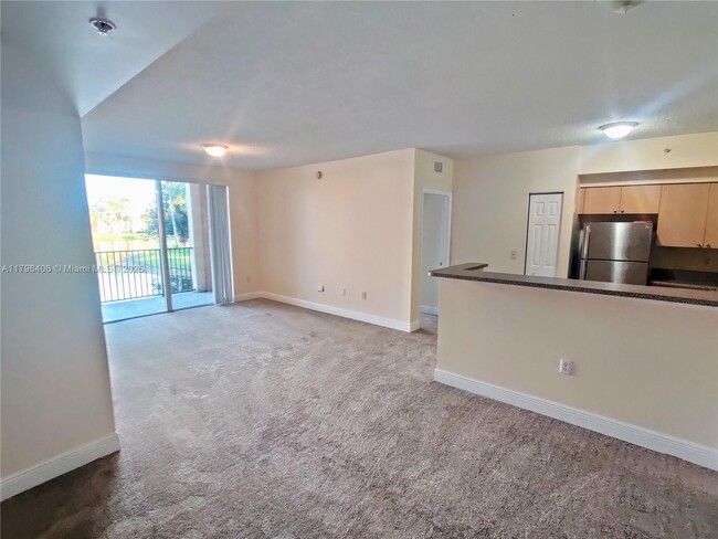 Building Photo - 2301 W Preserve Way