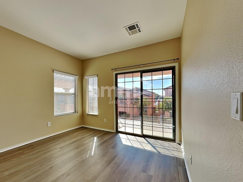 Building Photo - 8288 Amtrak Express Ave