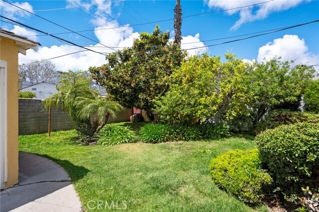 Building Photo - 3883 Degnan Blvd