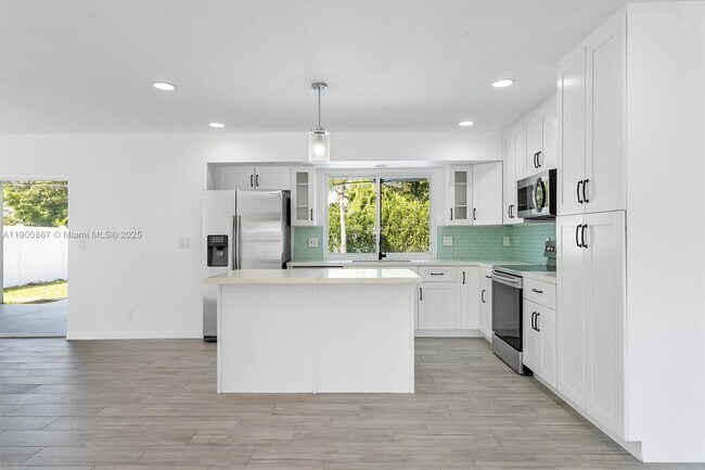 Building Photo - 4309 Jackson St