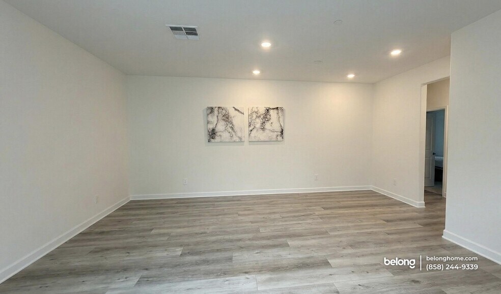 Building Photo - 1509 Painted Cave Ave