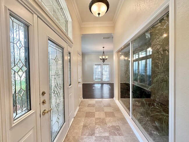 Building Photo - Stunning Home in the Heart of Tyler! 3bd 2...