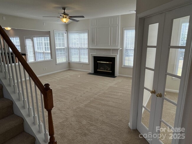 Building Photo - 11211 Maplehurst Dr