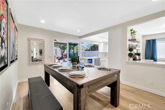 Building Photo - 2809 N Olive Ln