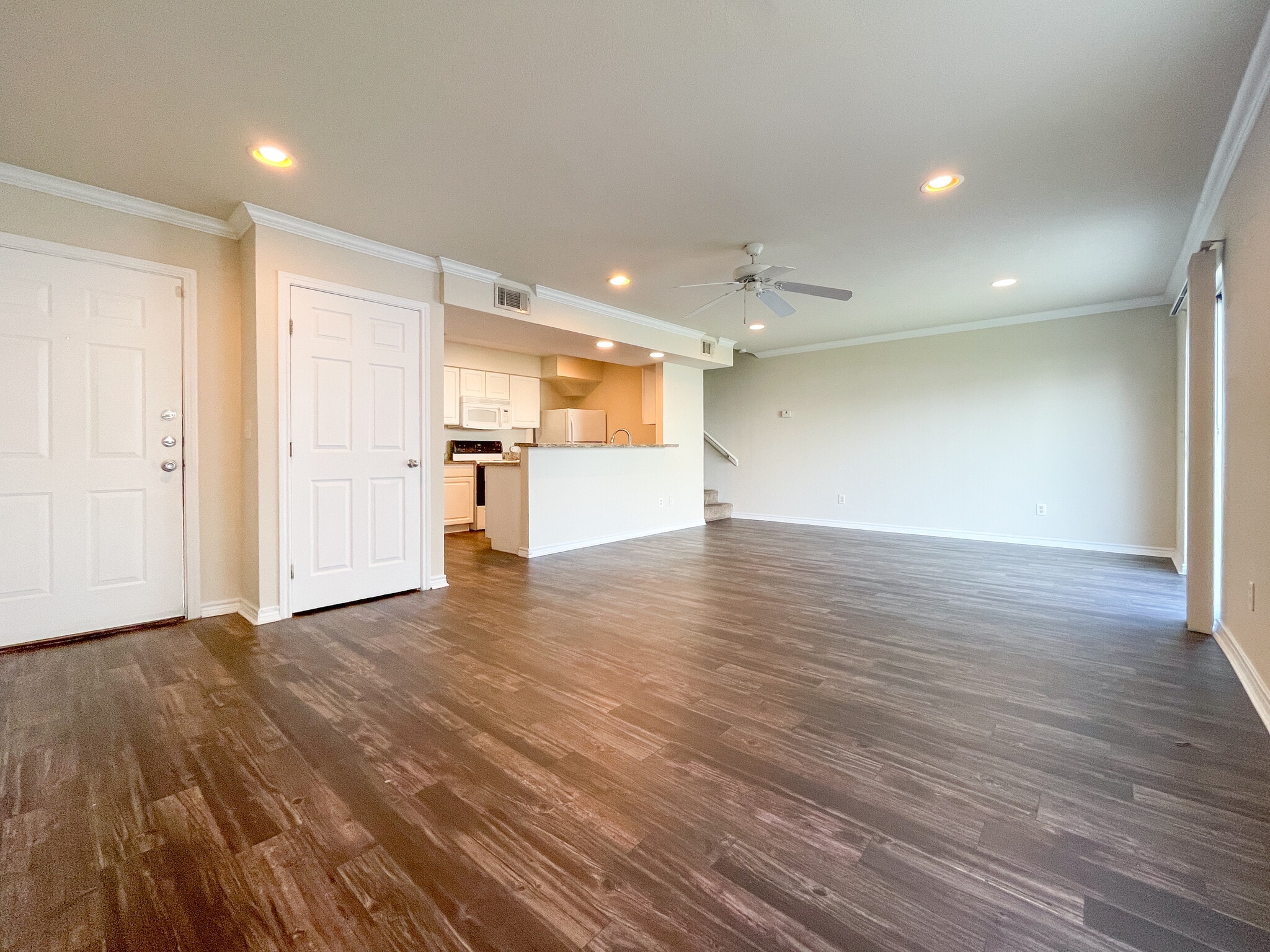 Building Photo - 309 Gurley Ln