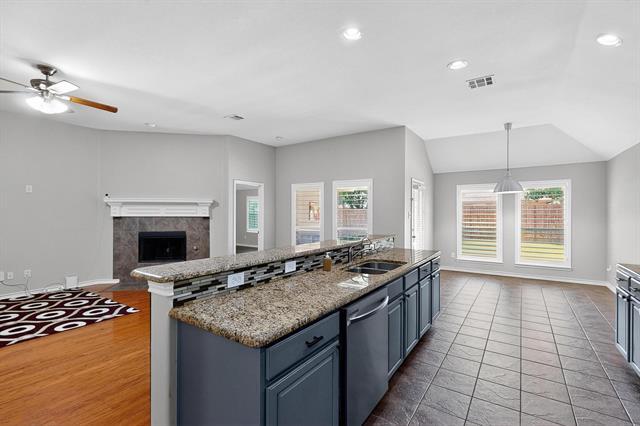 Building Photo - 8313 Loma Alta Trail