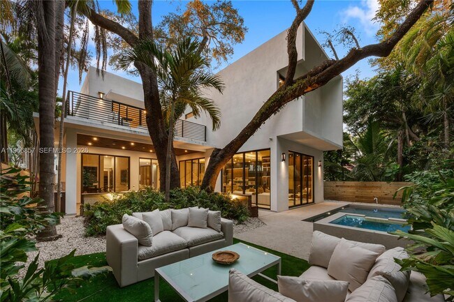 Building Photo - 2805 Freeman St