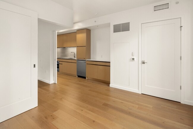 Building Photo - 1808 Minor Ave