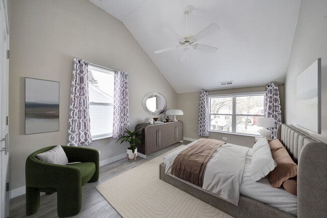 Building Photo - 825 Albert Ave