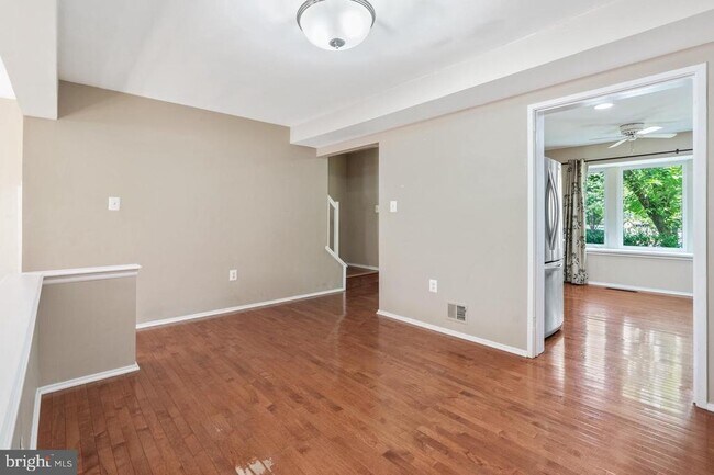 Building Photo - 2983 Borge St