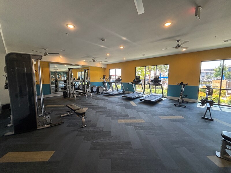 Building Photo - 1050 Wittenburg