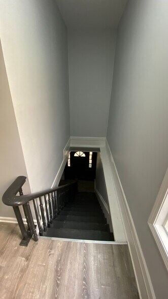 Front Entrance Stairs (Top) - 1621 W Cullerton St