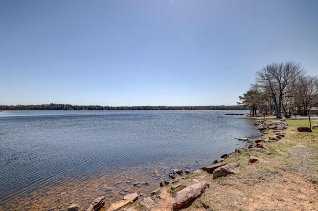 Building Photo - 126 Petrarch Trail