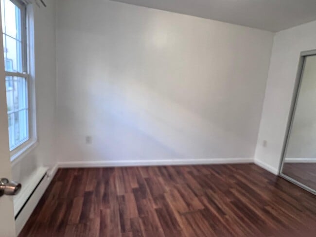 Building Photo - 1625 Fairview St