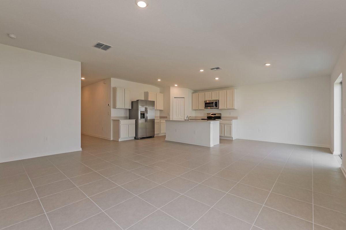 Building Photo - 2778 Pioneer Trl