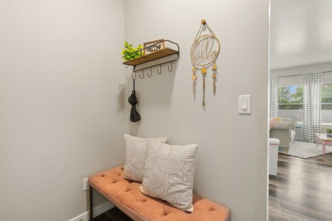 Building Photo - 2110 Ison Ct