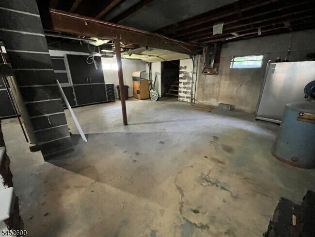 Building Photo - 95 Port Colden Rd