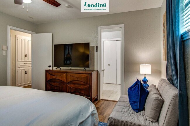 Building Photo - 2728 Chadwick Dr