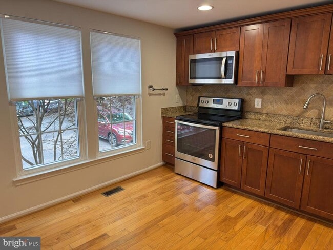 Building Photo - 5718 Wood Mouse Ct