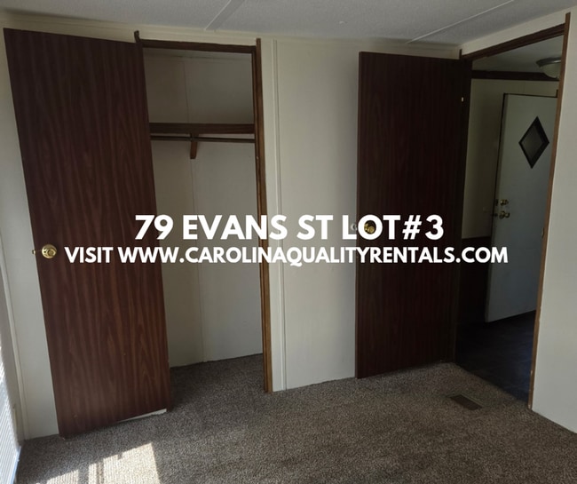 Building Photo - 3 bedroom 2 bath singlewide