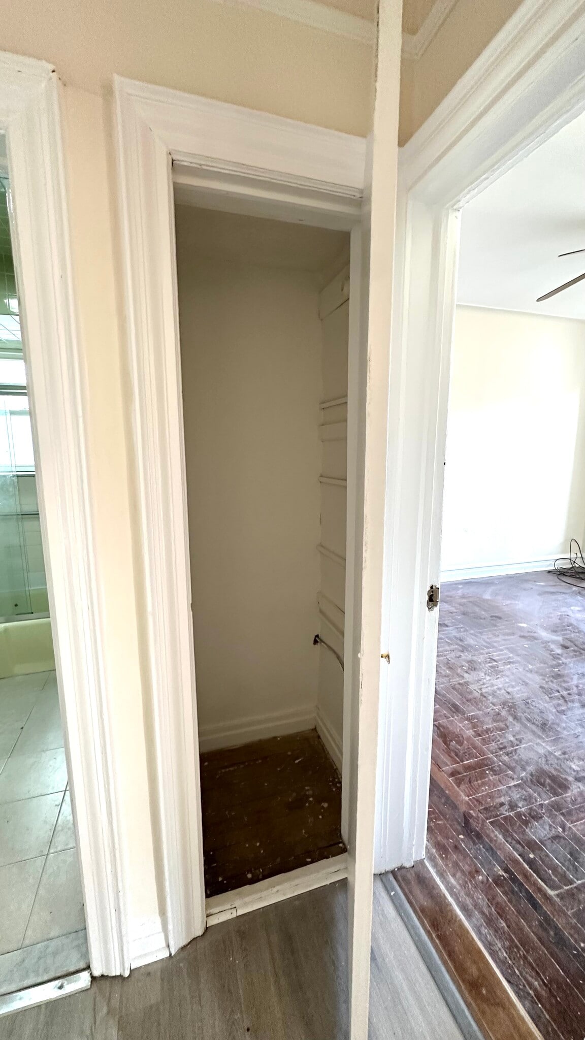 Building Photo - 3869 Bedford Ave