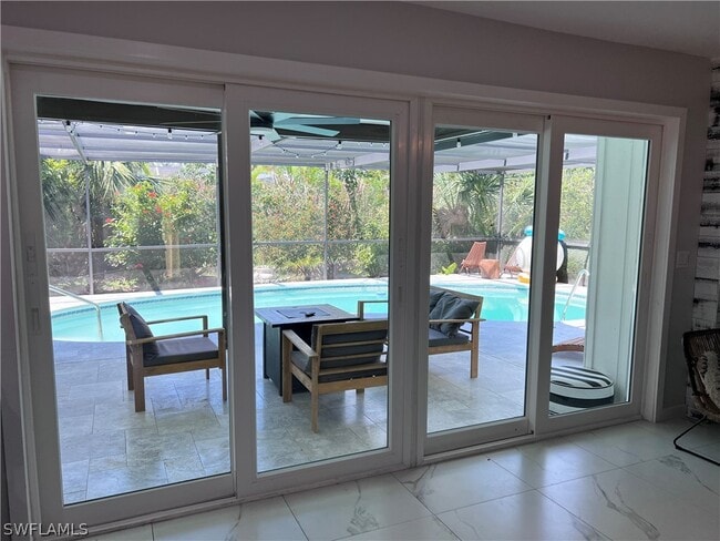 Building Photo - 4439 Parrot Ave