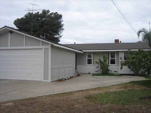Primary Photo - 632 Plumer St