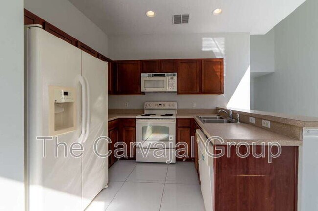 Building Photo - 10224 Vickers Ridge Dr