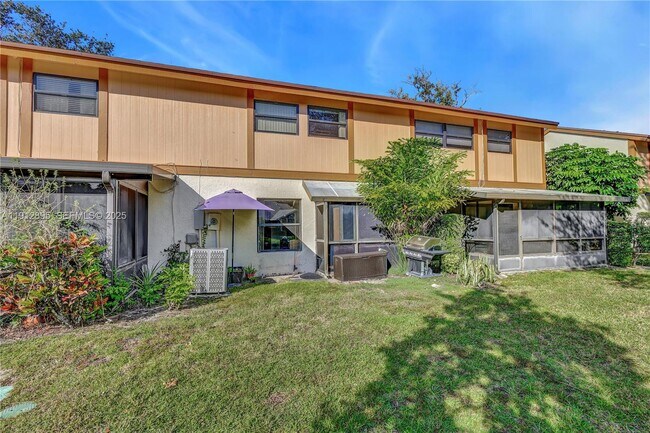 Building Photo - 4755 NW 30th St