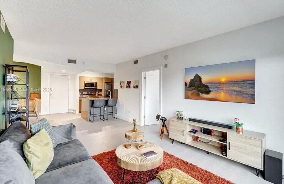 Building Photo - 18800 NE 29th Ave