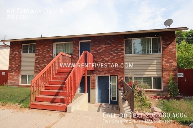 Primary Photo - 60 Fairway Dr
