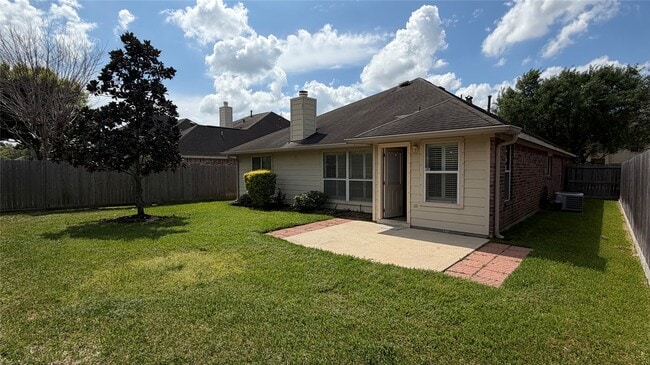 Building Photo - 4810 Bonny Loch Ln