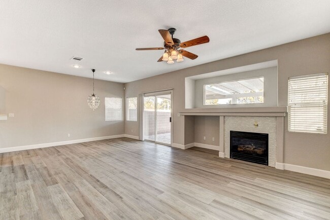 Building Photo - 1 Story in Summerlin - Fresh Carpet, Paint, and Luxury Plank!