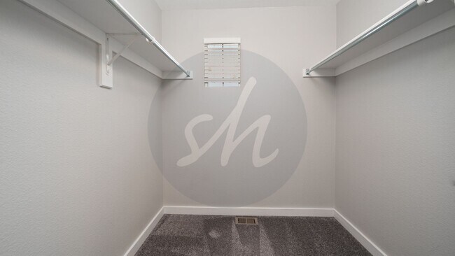 Building Photo - 2 Bedroom Wolf Ranch Townhome with 2 Car Garage
