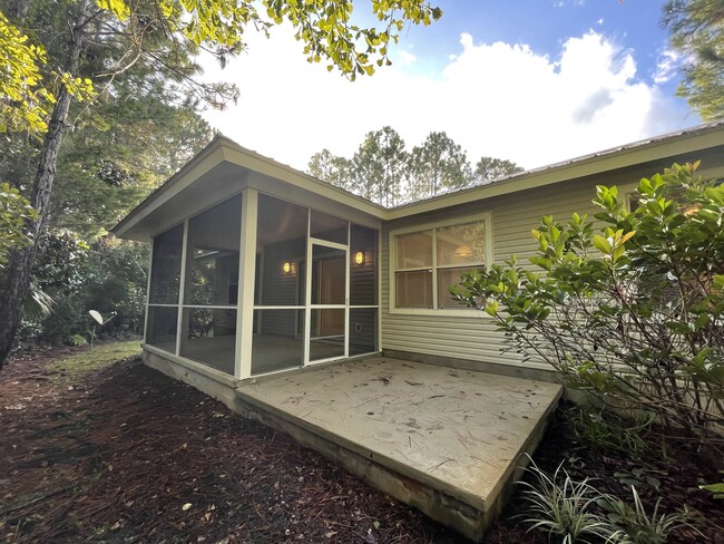 Building Photo - 158 Garnett Bayou Rd