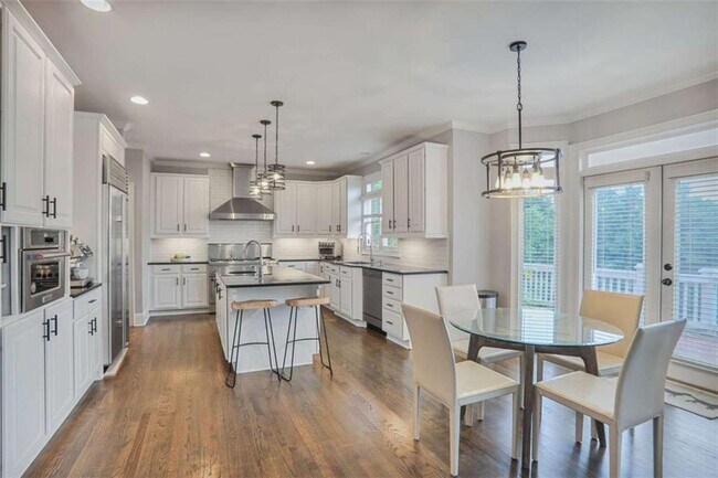 Building Photo - 415 Autry Mill Cir