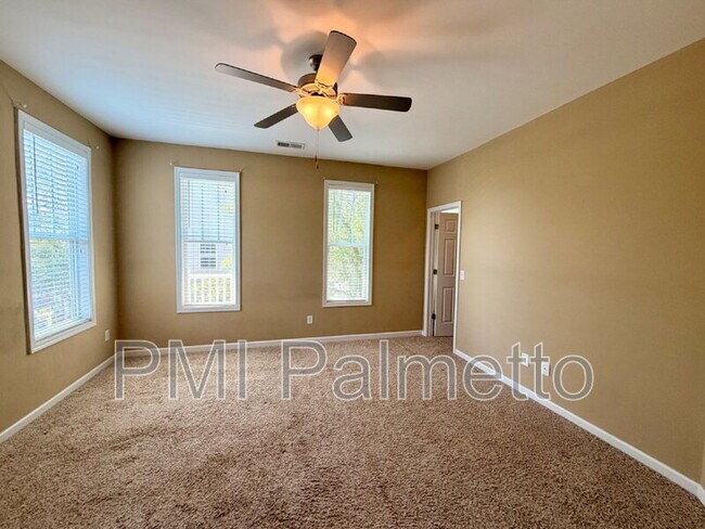 Building Photo - 6877 Pennington Rd