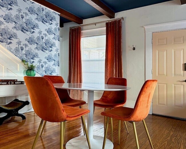 Building Photo - 333 9th Ave N