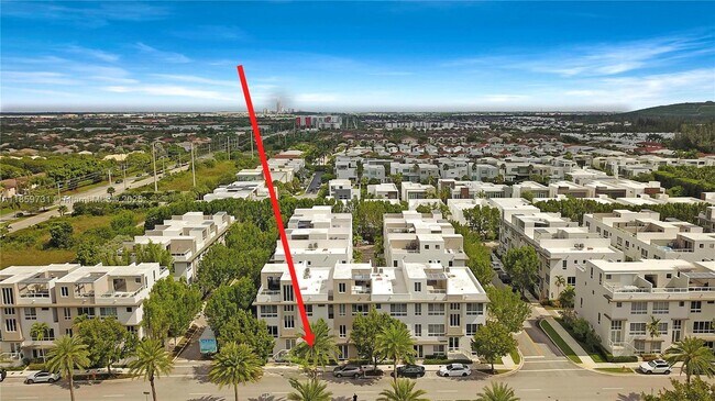Building Photo - 10541 NW 66th St