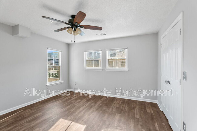 Building Photo - 12024 Taliesin Pl