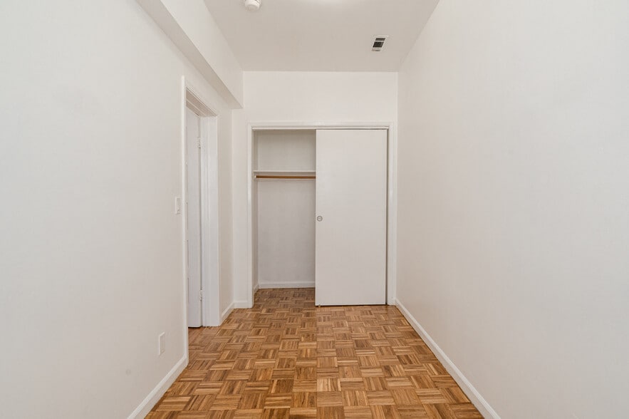 Building Photo - 237 Balboa St