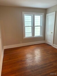 Building Photo - 509 Tennyson Ave