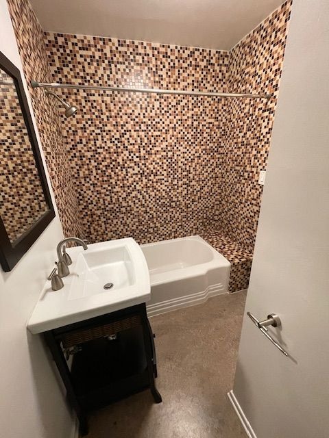 Building Photo - 41 Thornton Ave