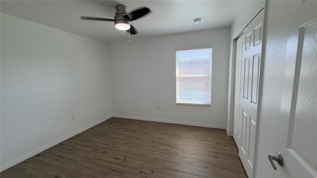Building Photo - 2255 Sheboygan Pl