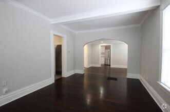 Building Photo - 742 Coit Ave NE