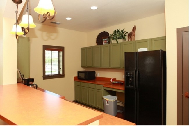 Building Photo - Spicewood Canyon Villas