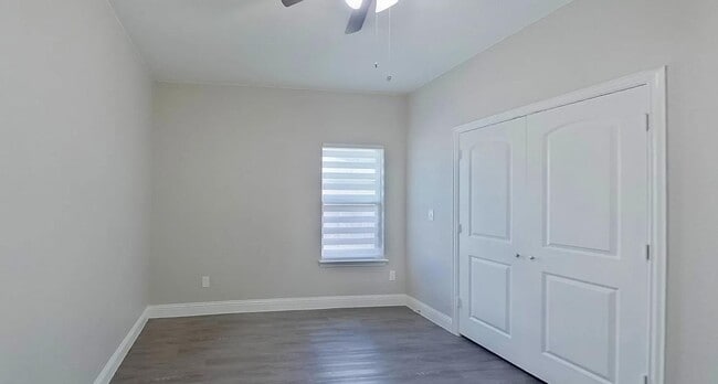 Building Photo - Spacious, Stylish, and Simply Perfect — 4 Bedroom Home