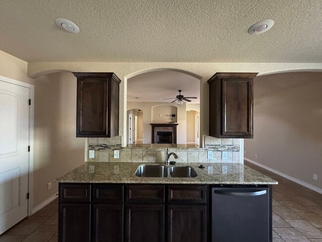 Building Photo - 6109 Newcastle Dr