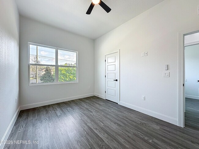 Building Photo - 8912 Hogan Rd