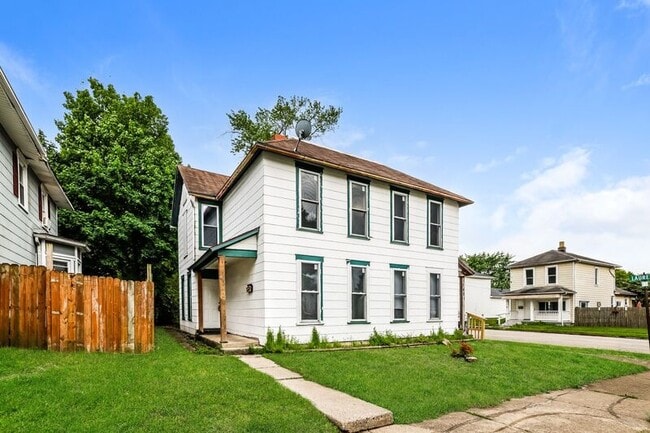 Building Photo - 1601-1603 Edwards Ave
